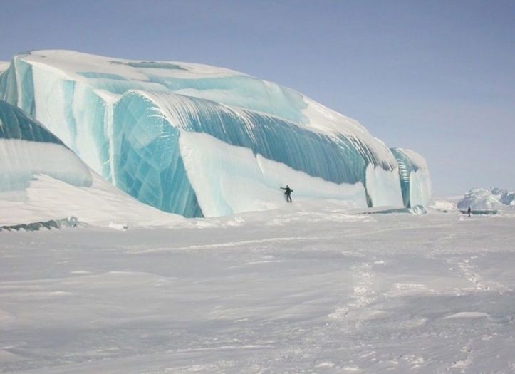 Frozen Waves Antartic 6