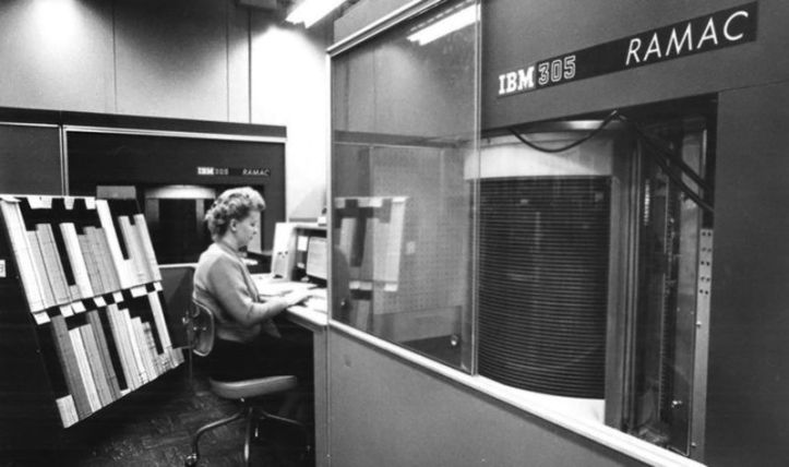 IBM - RAMAC 305 (1956) 3
