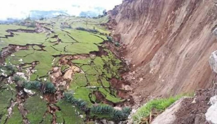 Pérou – Faille géologique - 2