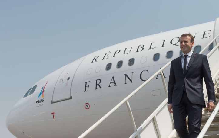 Emmanuel Macron - Avion