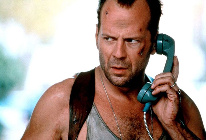 Bruce Willis - Téléphone